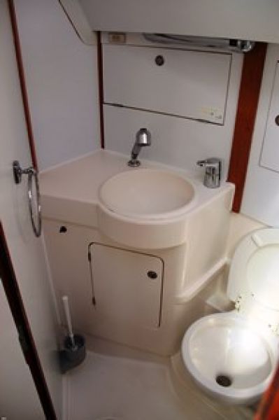 Sun Odyssey 371