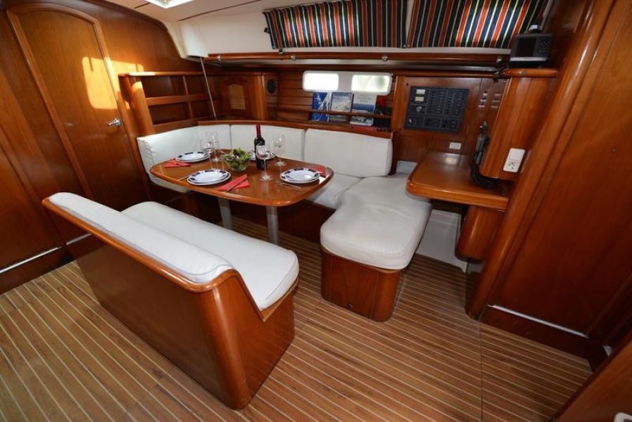 Oceanis 461