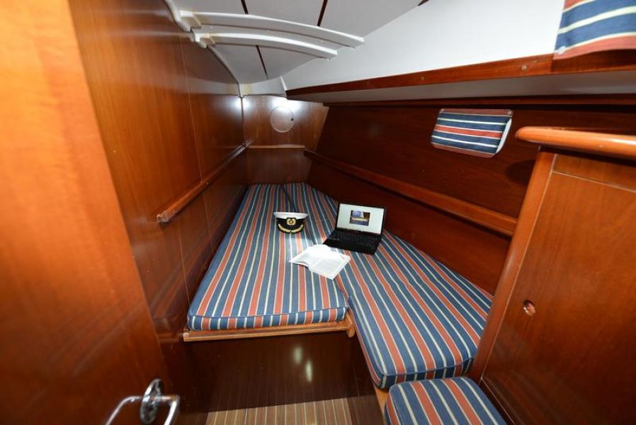 Oceanis 461