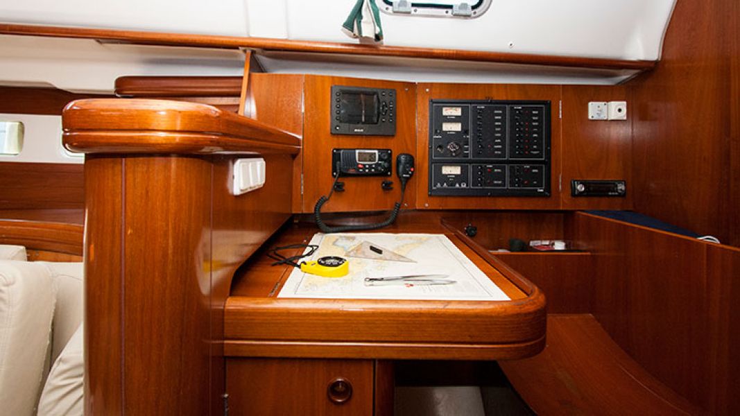 Oceanis Clipper 411 - 4 cab