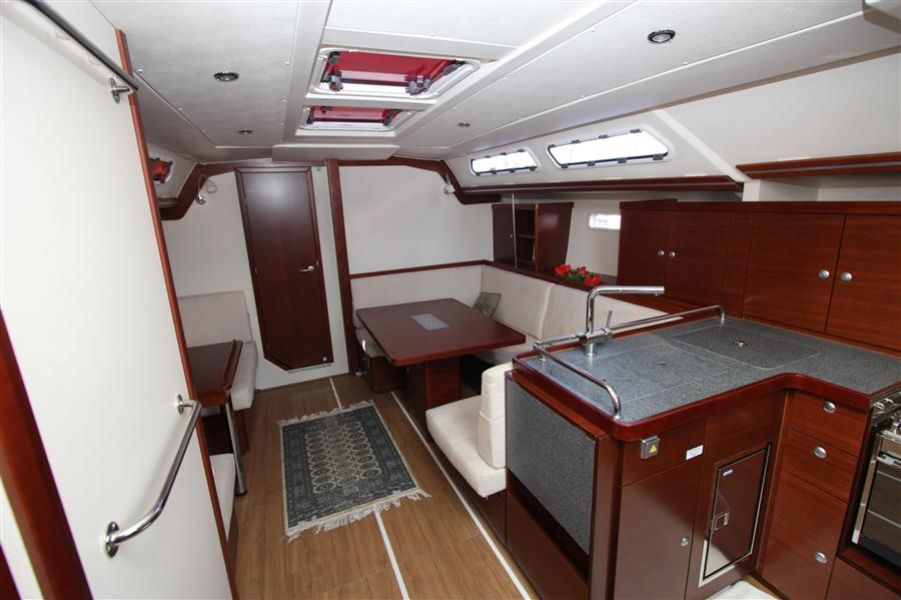 Hanse 430
