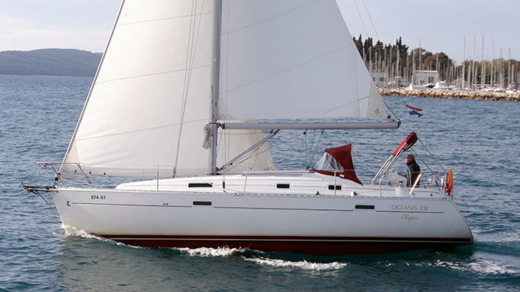 Oceanis Clipper 331