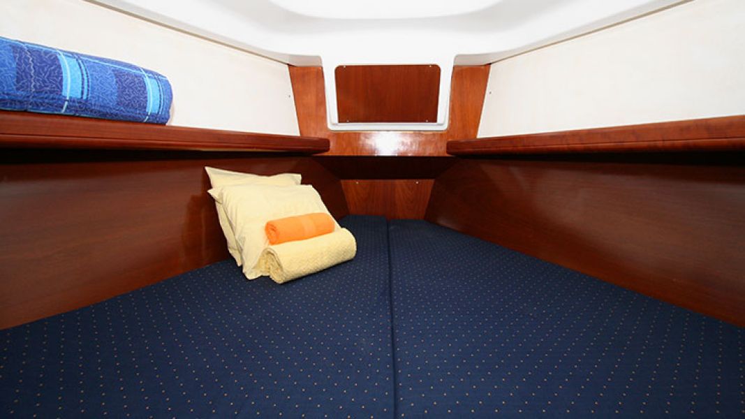 Oceanis Clipper 331