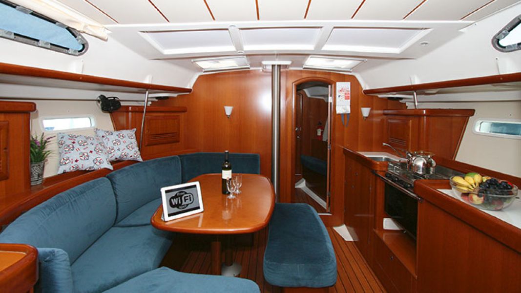 Oceanis Clipper 393