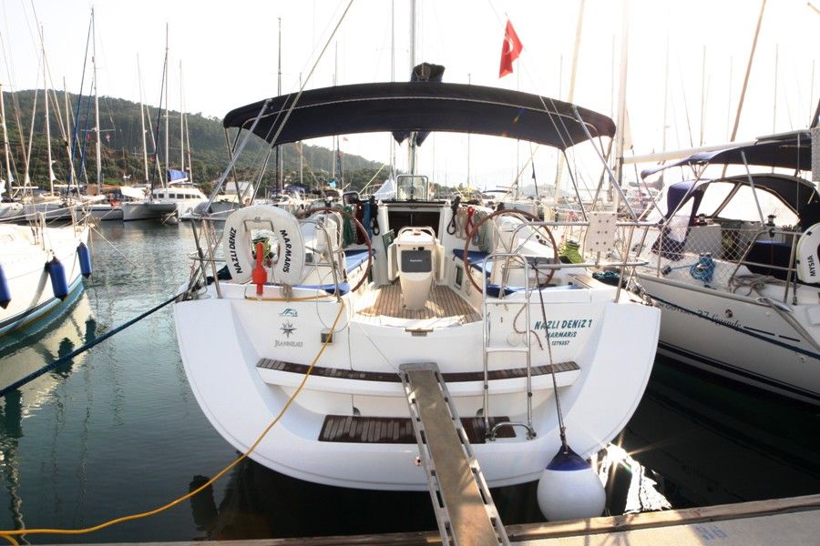 Sun Odyssey 42i