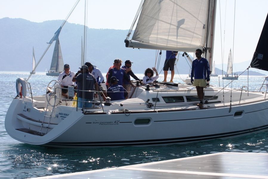 Sun Odyssey 42i