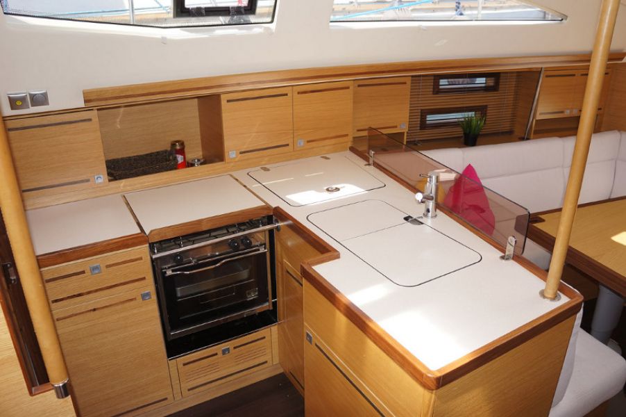 Elan 394 Impression