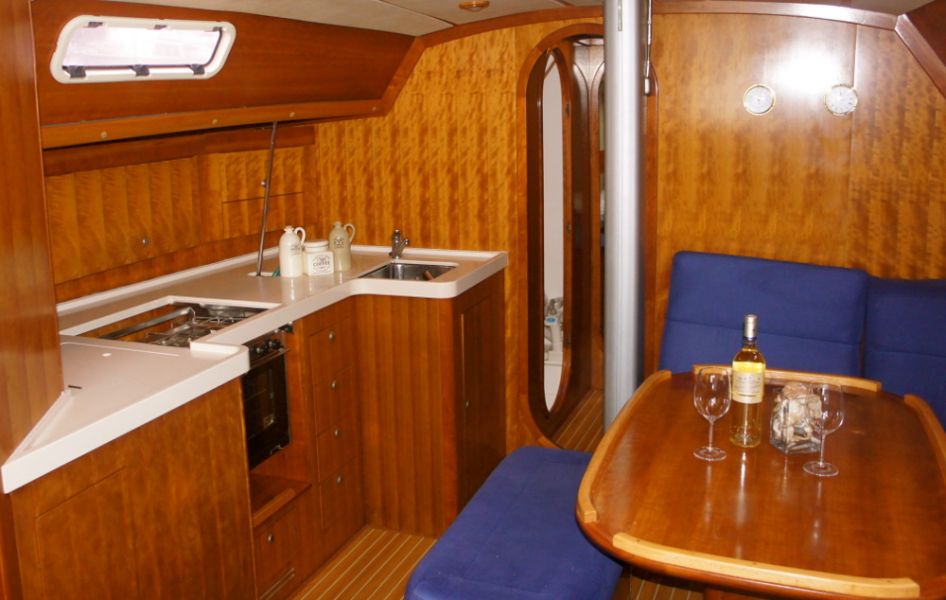 Salona 45
