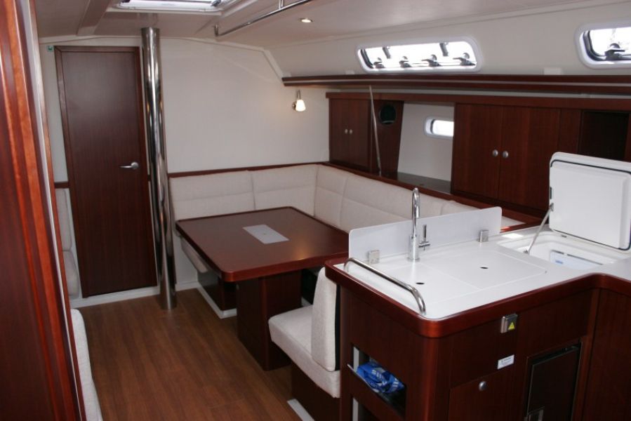 Hanse 400