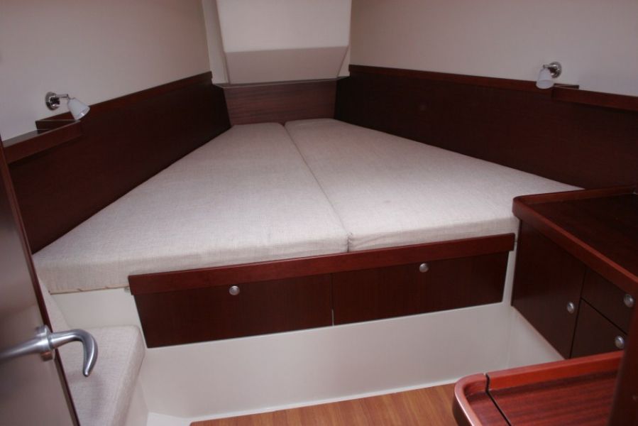 Hanse 400