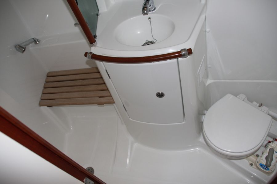 Oceanis Clipper 361