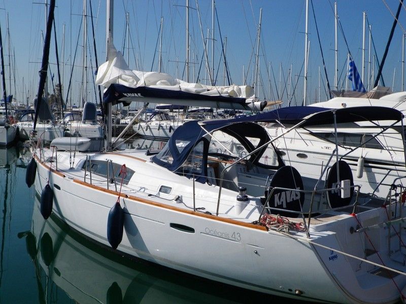 Oceanis 43
