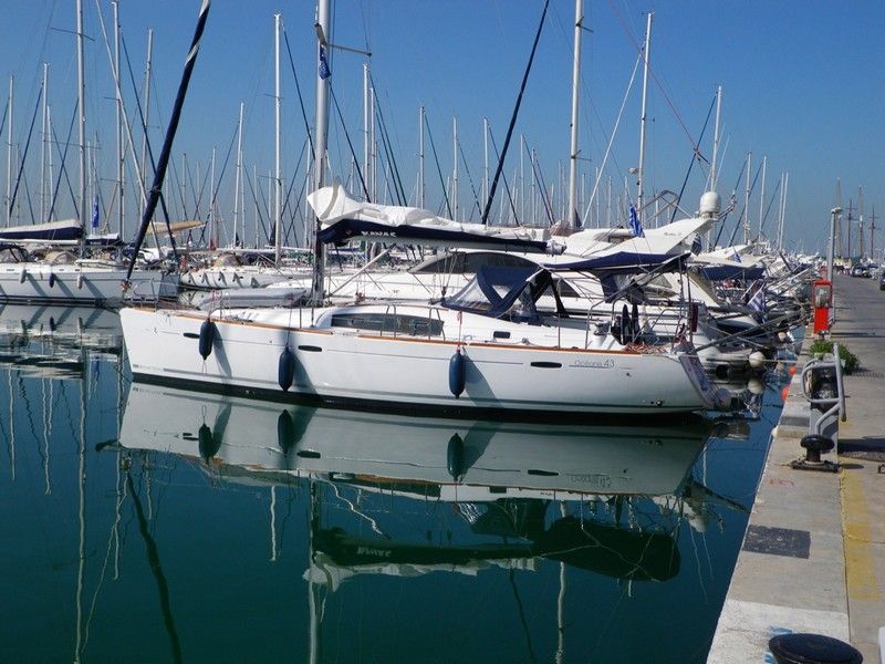 Oceanis 43