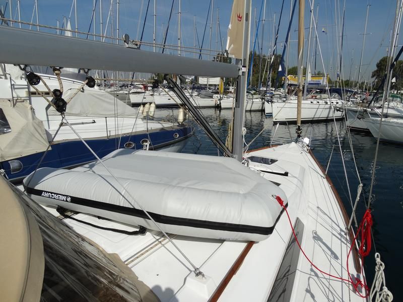 Dufour 382 GL