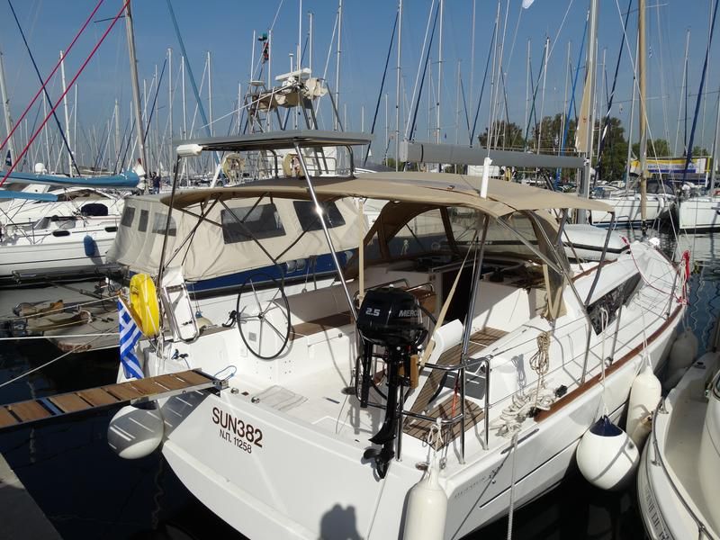 Dufour 382 GL