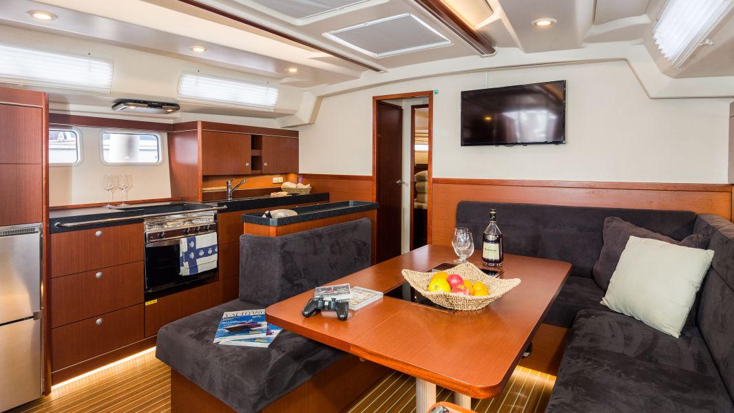 Hanse 505