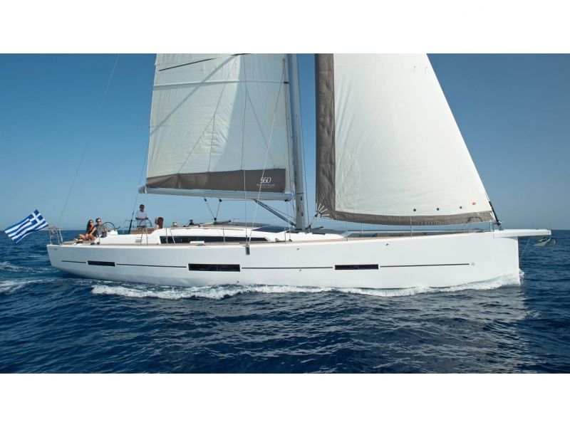 Dufour 560