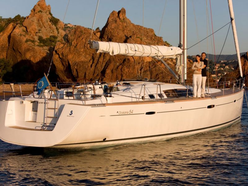 Oceanis 54