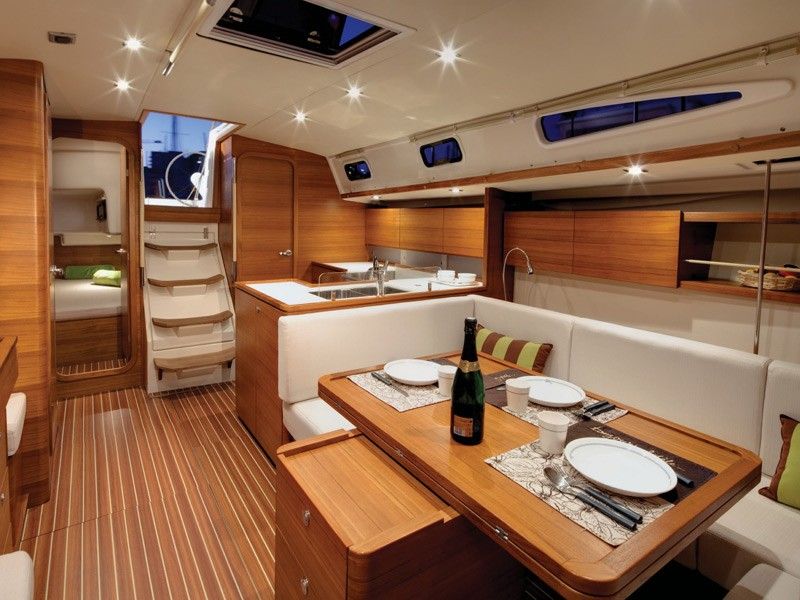 Salona 44 HPC