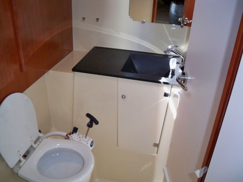 Dufour 425