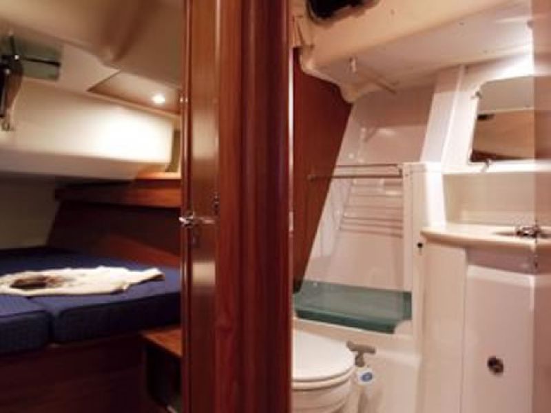 Sun Odyssey 45