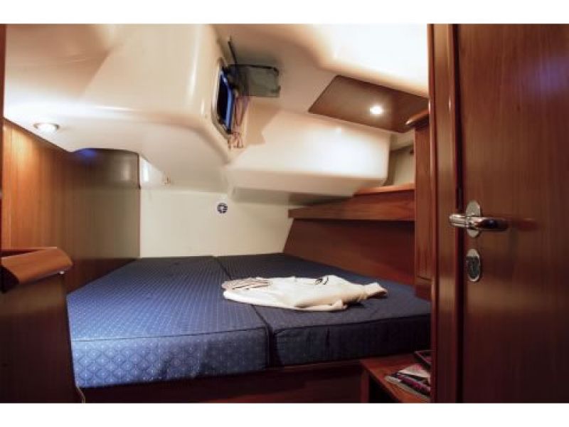 Sun Odyssey 45