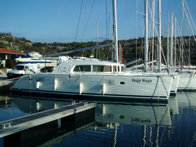 Lagoon 440