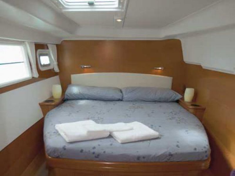 Lagoon 440