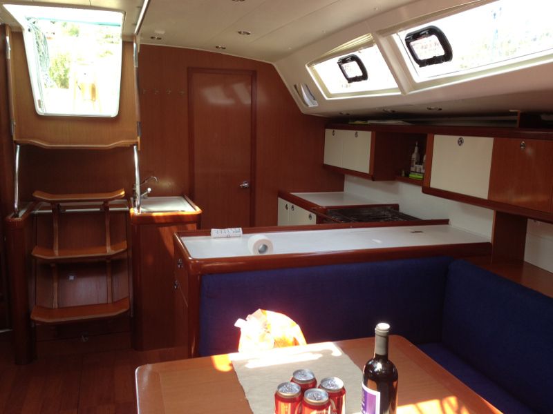 Oceanis 54