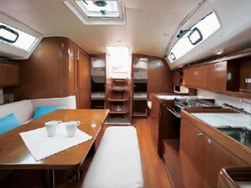Oceanis 40