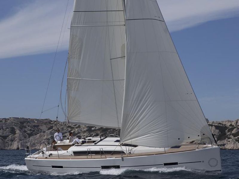Dufour 410 Grand Large