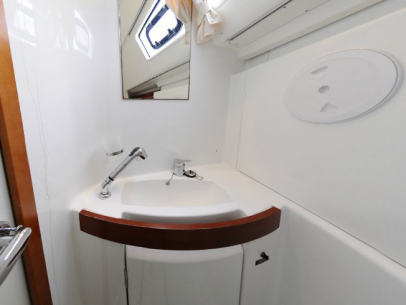 Oceanis 43