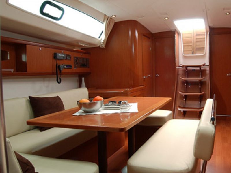 Oceanis 46