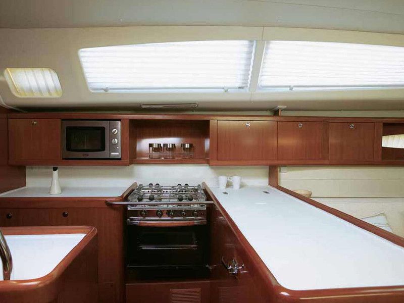 Oceanis 46