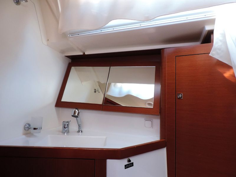 Oceanis 45