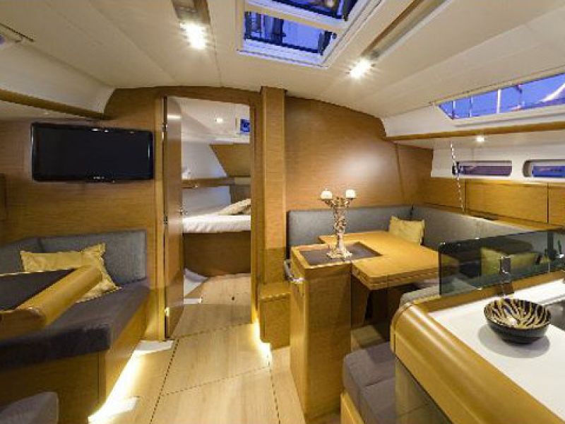Jeanneau 409