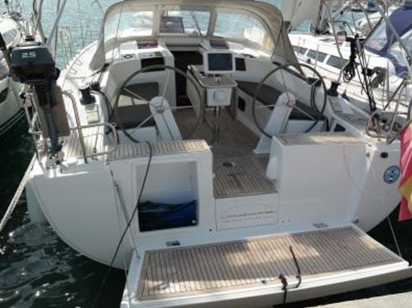 Hanse 415