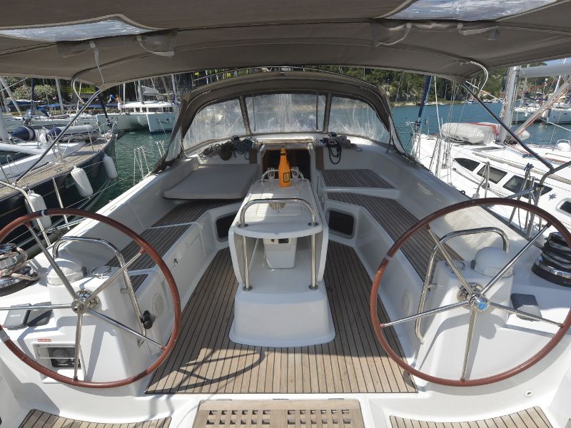 Jeanneau 53