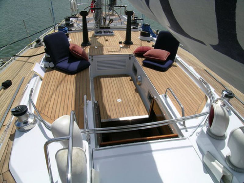 Swan 651