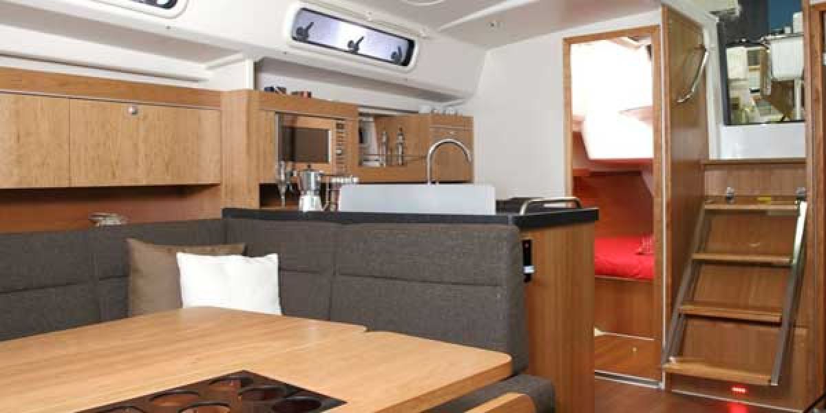Hanse 415