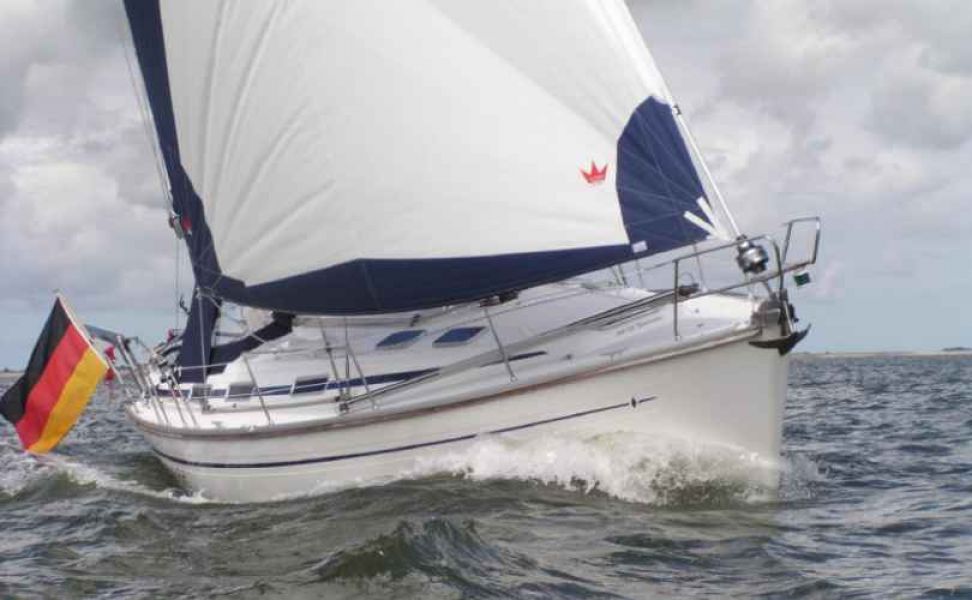 Bavaria 37