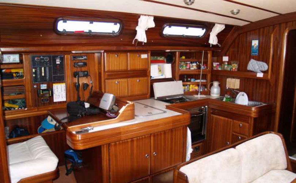 Bavaria 50