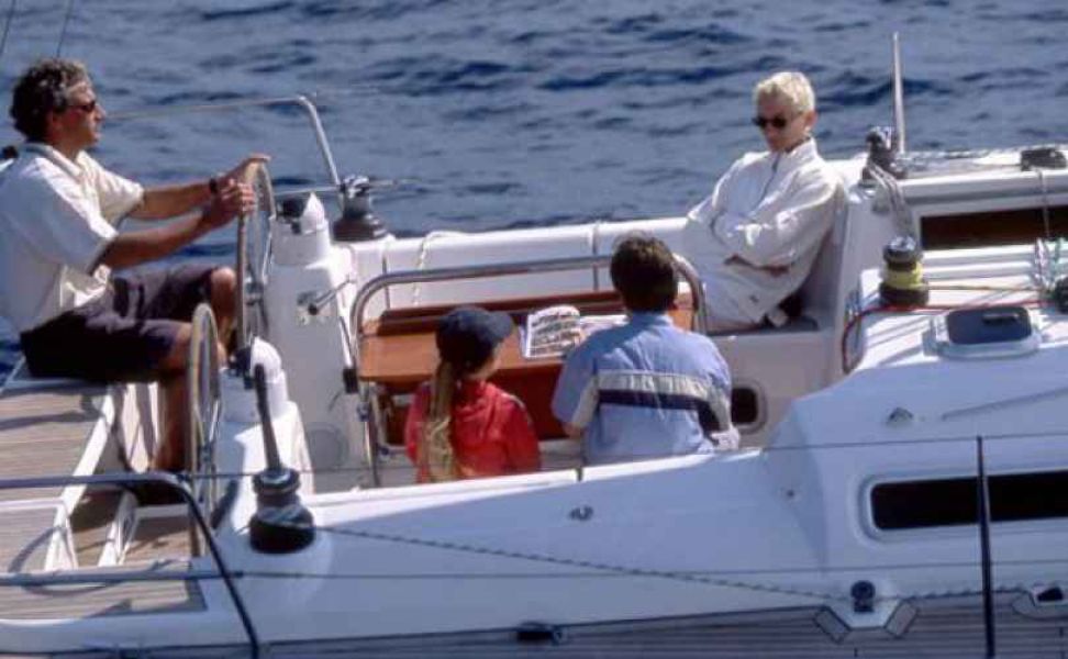 Dufour 385