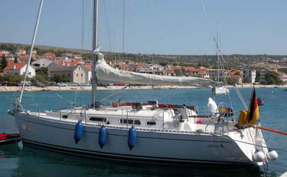 Hanse 341