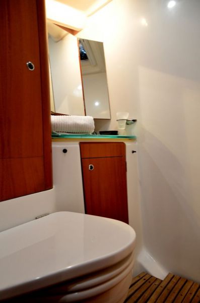 Oceanis Clipper 523