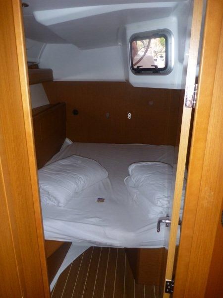 Jeanneau 53 - 5 + 1 cab