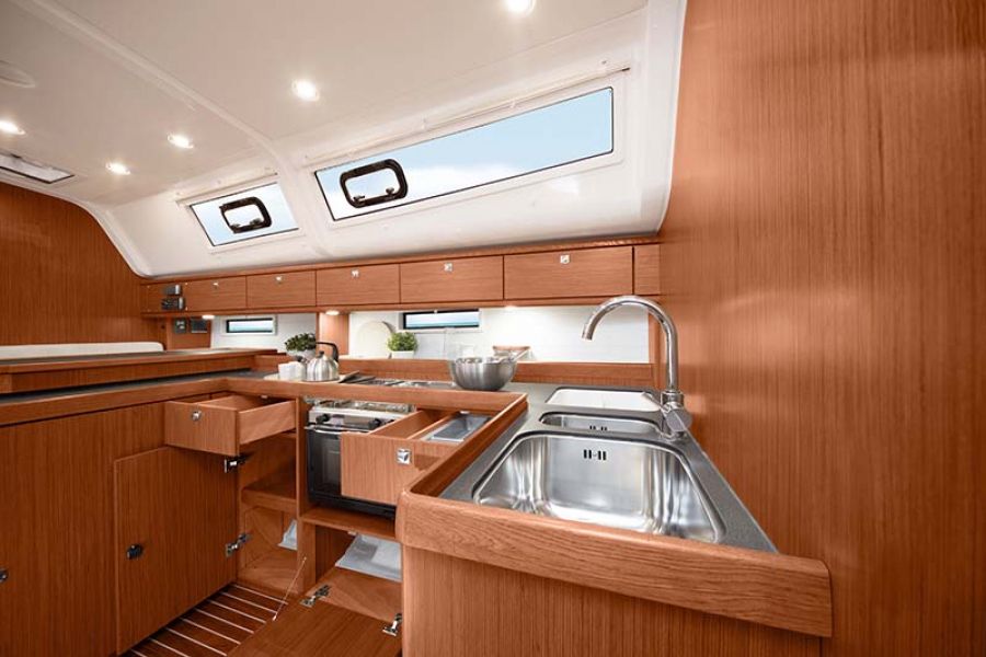 Bavaria Cruiser 51