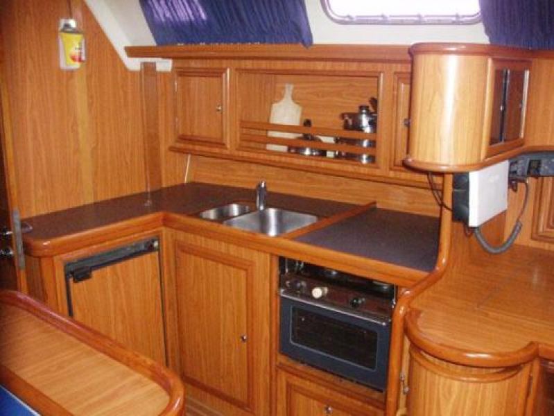 Ocean Star 511 - 4 + 1 cab