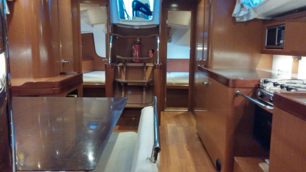 Oceanis 46