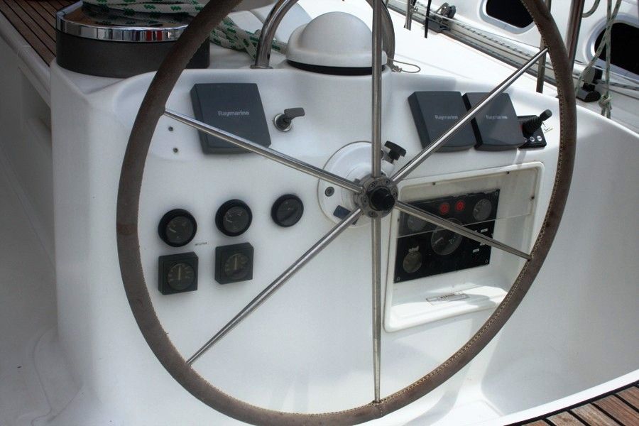 Beneteau 50